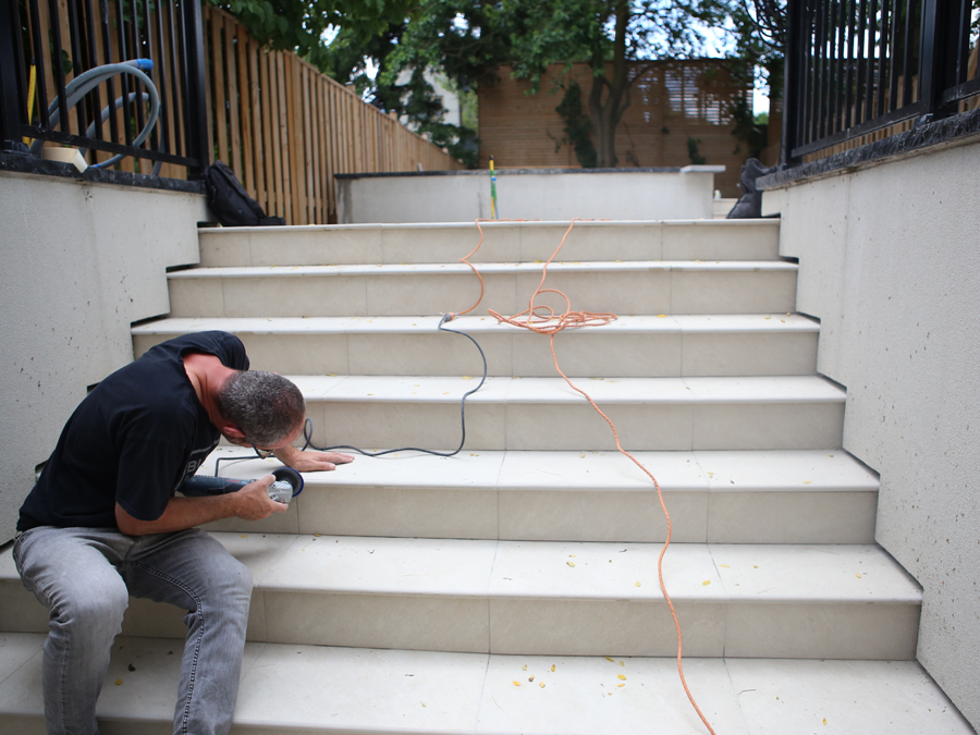 tile contractor toronto